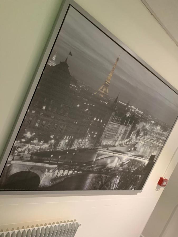 Le Melchior Hotell Sainte-Terre Exteriör bild